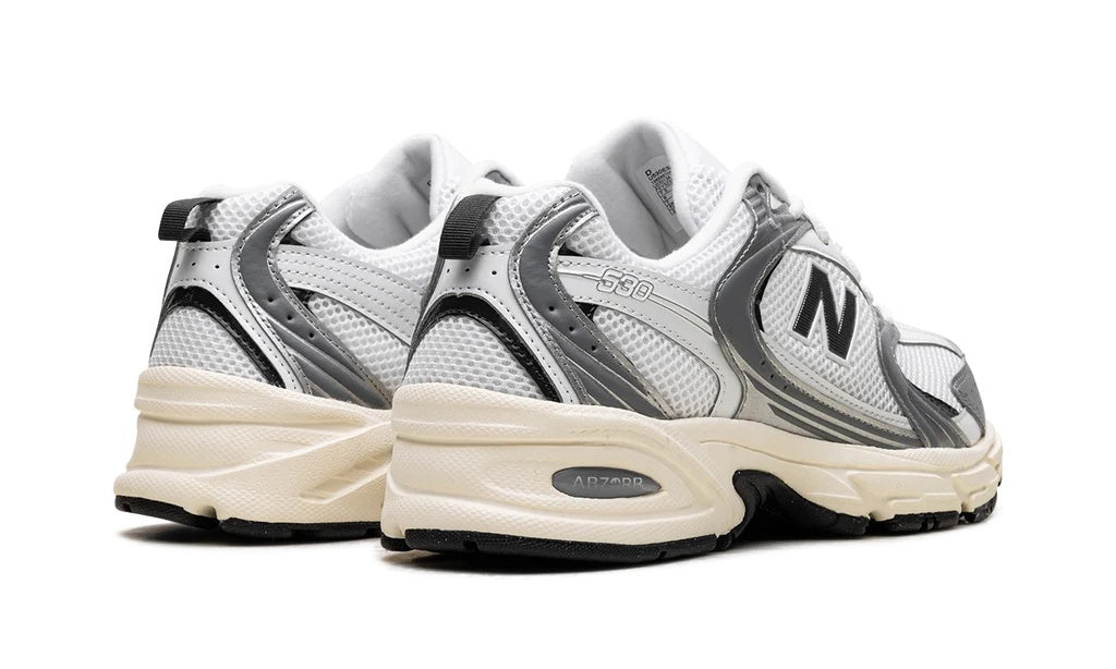 New Balance 530 “Silver Metallic” – U530ESA